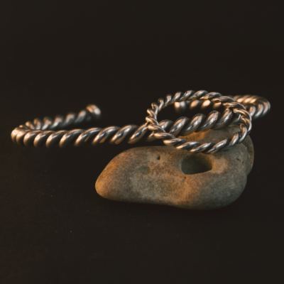 TorsringD03 Twisted Ring Bold