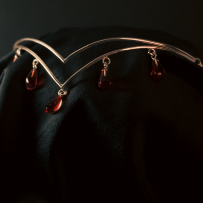 Crown01 Crimson Droplet Crown