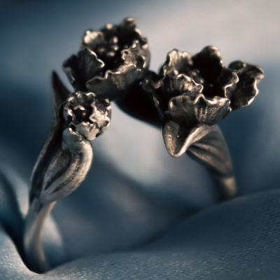 Tulipbouqet3 Blooming Tulips Ring