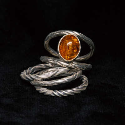 Ancient Amber Ring - 54